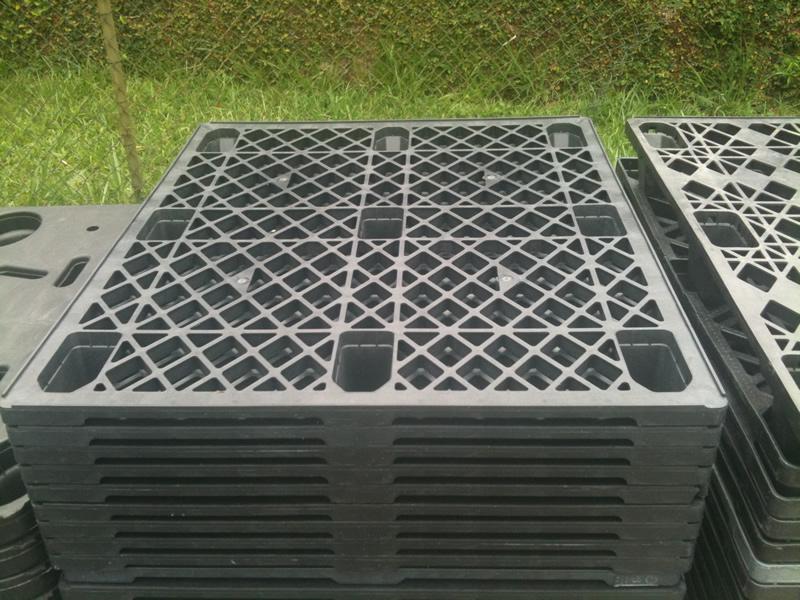 Pallet de Plástico Usado - MP-01 1200x1000x140mm