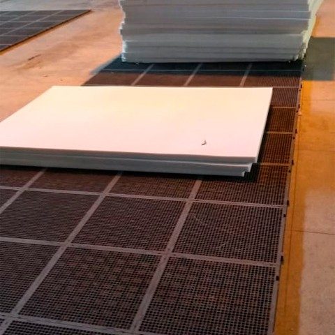 Piso Plástico 500x500x30mm